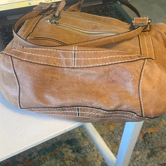 Fossil Tan Leather Shoulder Bag - Picture 16 of 16